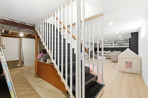 Contact Agent | 55 Thistle Street, Lynn, MA 01905