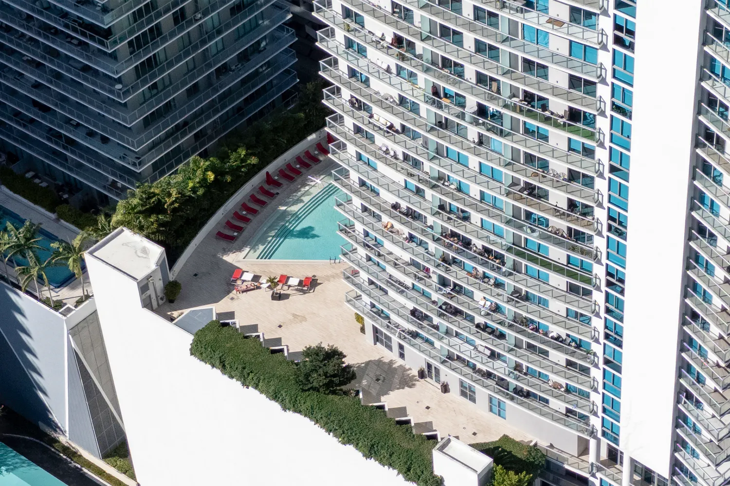 $880,000 | 1100 South Miami Avenue, Unit 4203, Miami, FL 33130