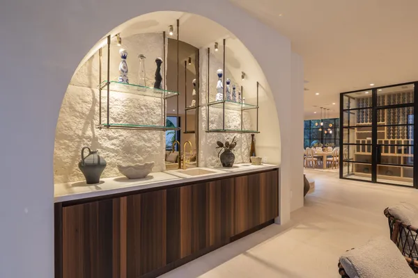 $18,750,000 | 966 Stone Canyon Road, Los Angeles, CA 90077