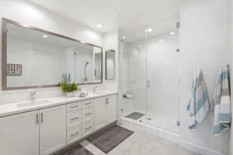 $1,100,000 | 5024 Rexton Drive, Camarillo, CA 93012