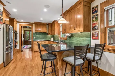 $950,000 | 4711 Dupont Avenue South, Minneapolis, MN 55419