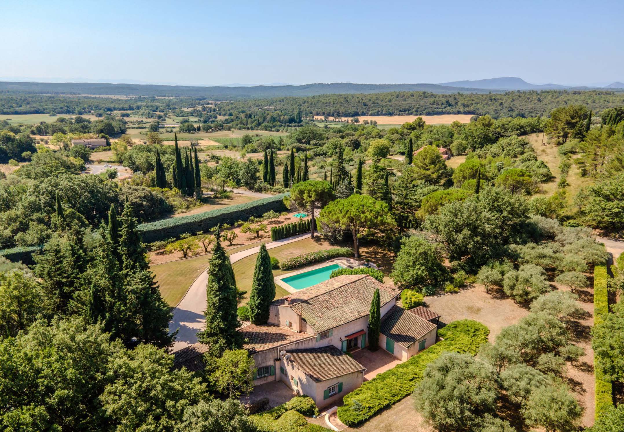 Le Vieux Moulin Provence-Alpes-Côte d’Azur, undefined 83630 - Photo 7 of 21 a view of a city with lawn chairs