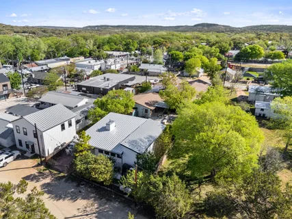 $3,895,000 | 110 Oak Drive, Wimberley, TX 78676