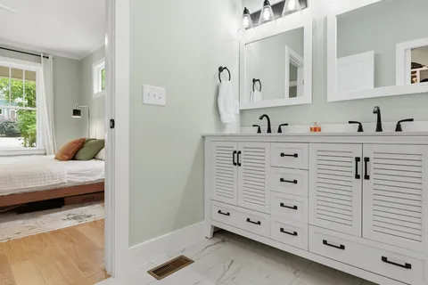 $785,000 | Twisted Maple Lane, Hillsborough, NC 27278