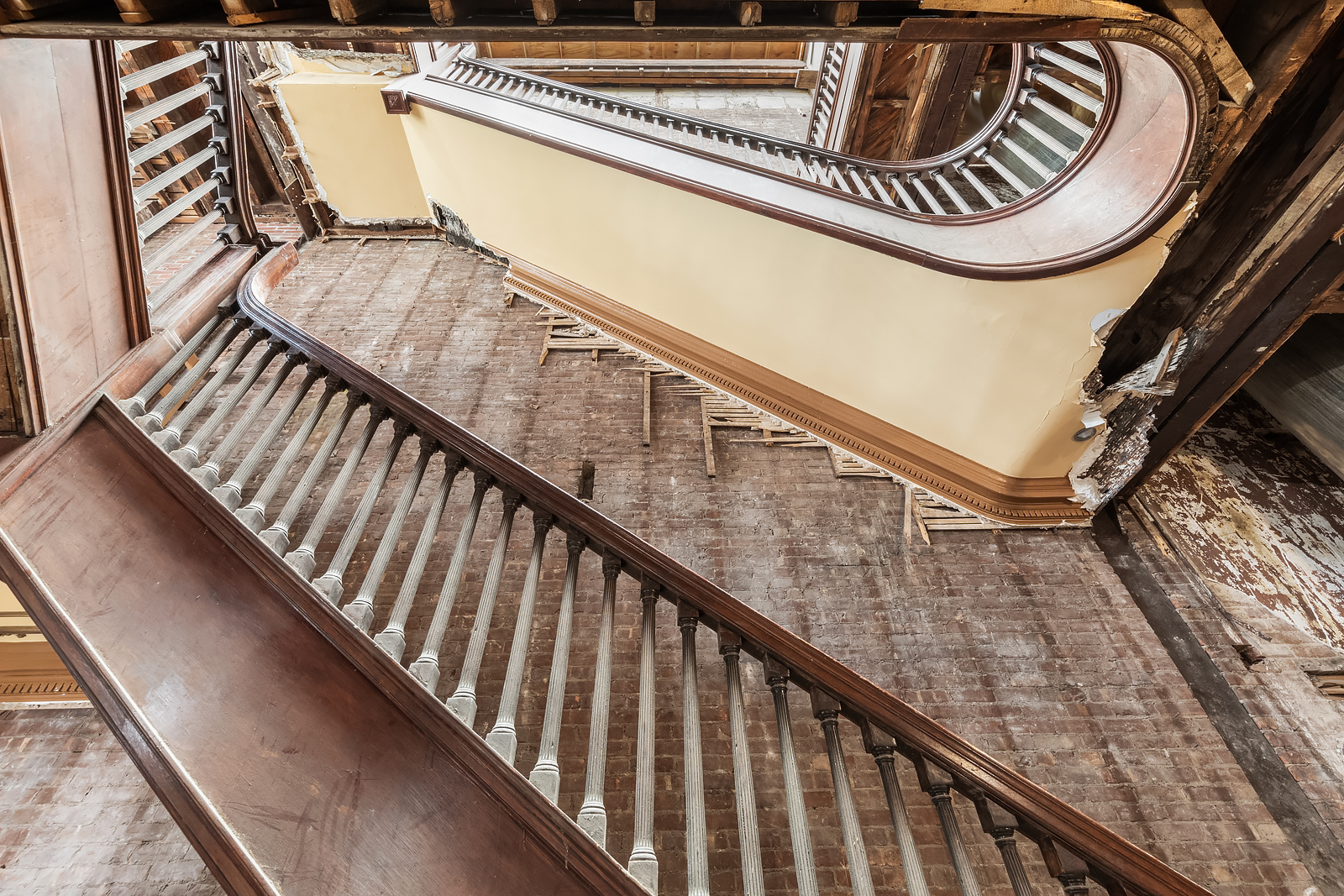 3 Riverside Drive Manhattan, NY 10023 - Photo 8 of 39