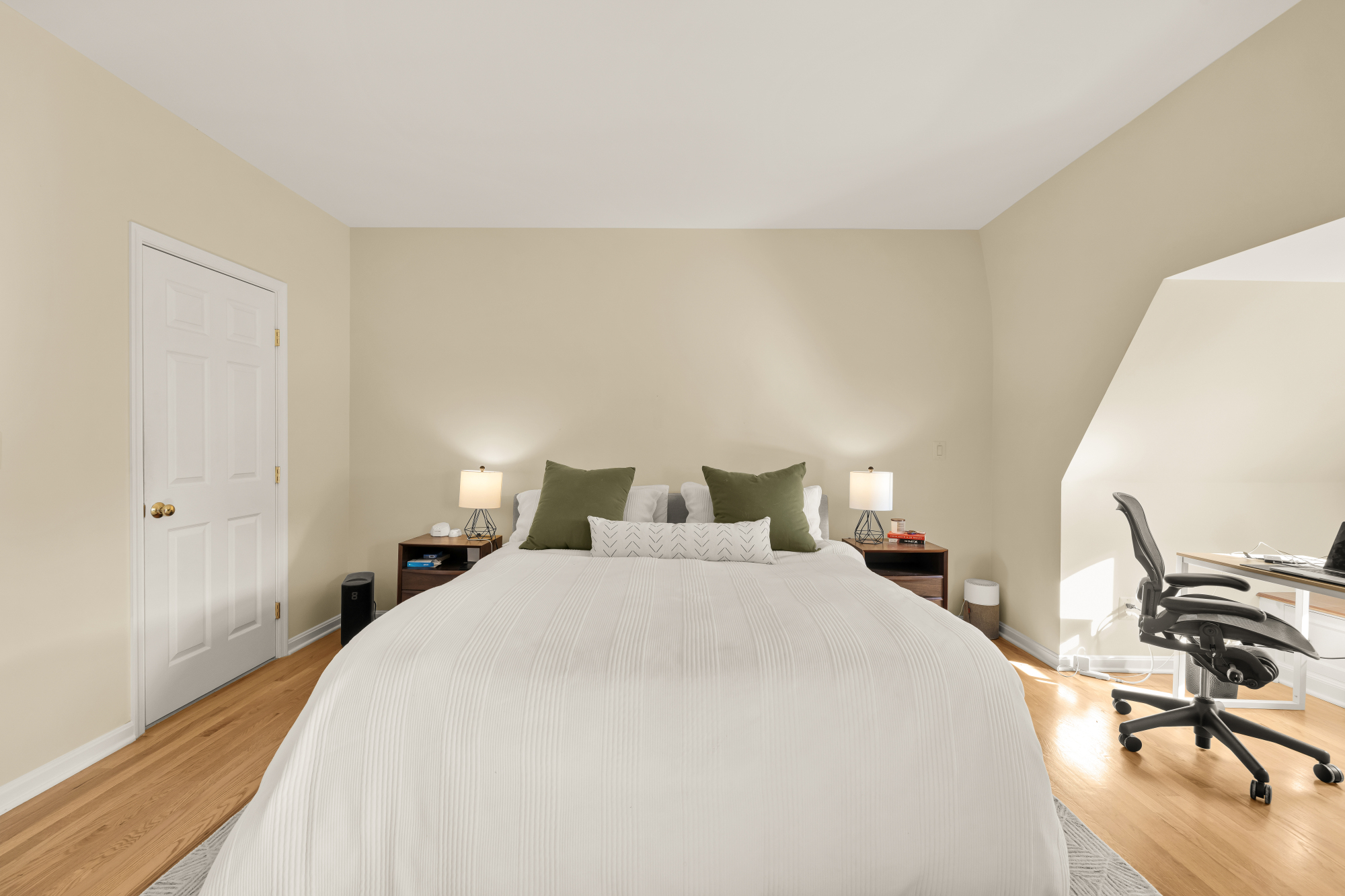 1325 R Street Northwest, Unit B Washington, DC 20009 - Photo 33 of 46