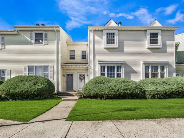 $700,000 | Address Upon Request, Summit, NJ 07901