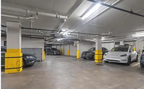 $999,000 | 367 3rd Street, Unit 202, Jersey City, NJ 07302