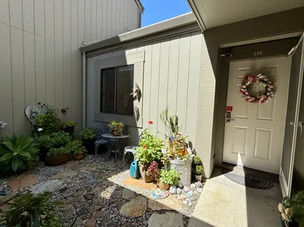 $695,000 | 242 Sandpiper Court, Novato, CA 94949