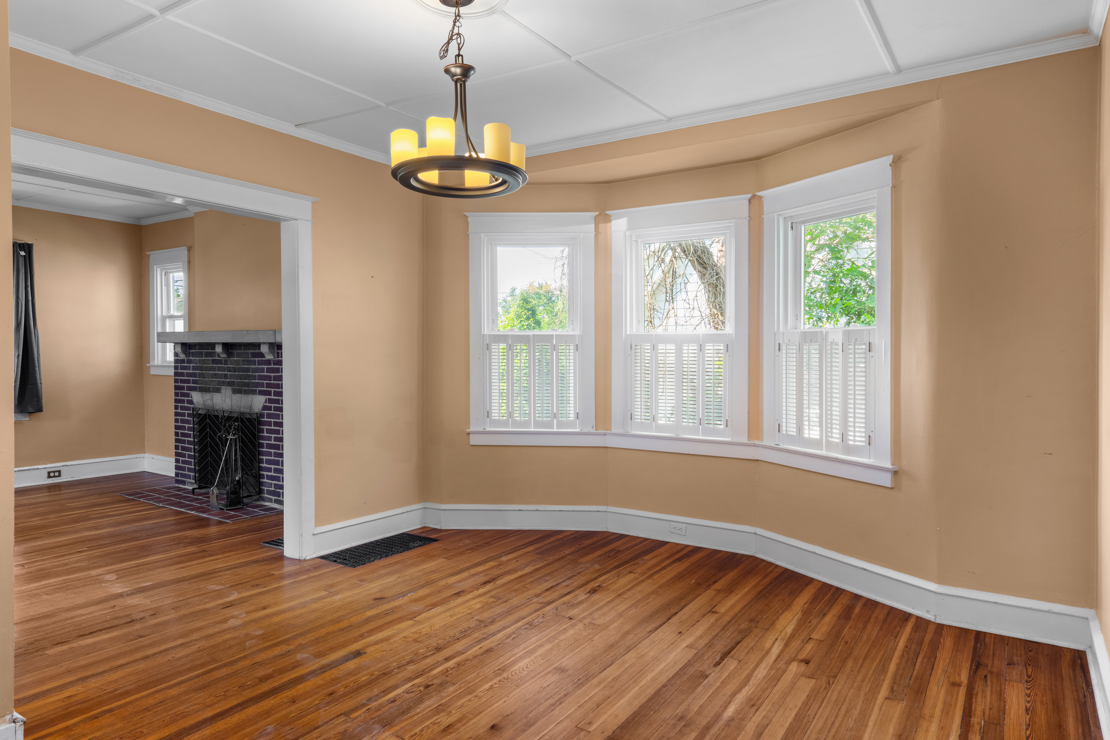 410 Oxford Road Havertown, PA 19083 - Photo 5 of 13