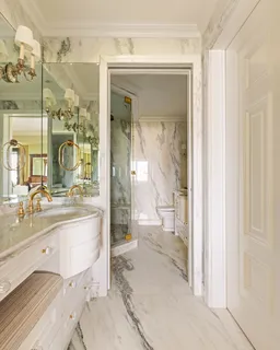 $3,750,000 | 530 East 76th Street, Unit 8CD | Lenox Hill