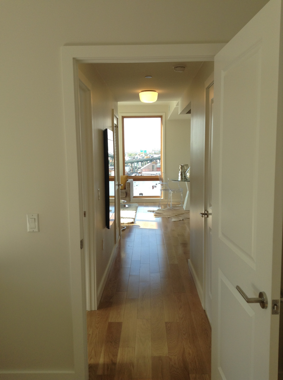 548 4th Avenue, Unit 8A Brooklyn, NY 11215 - Photo 17 of 21 a view of a hallway