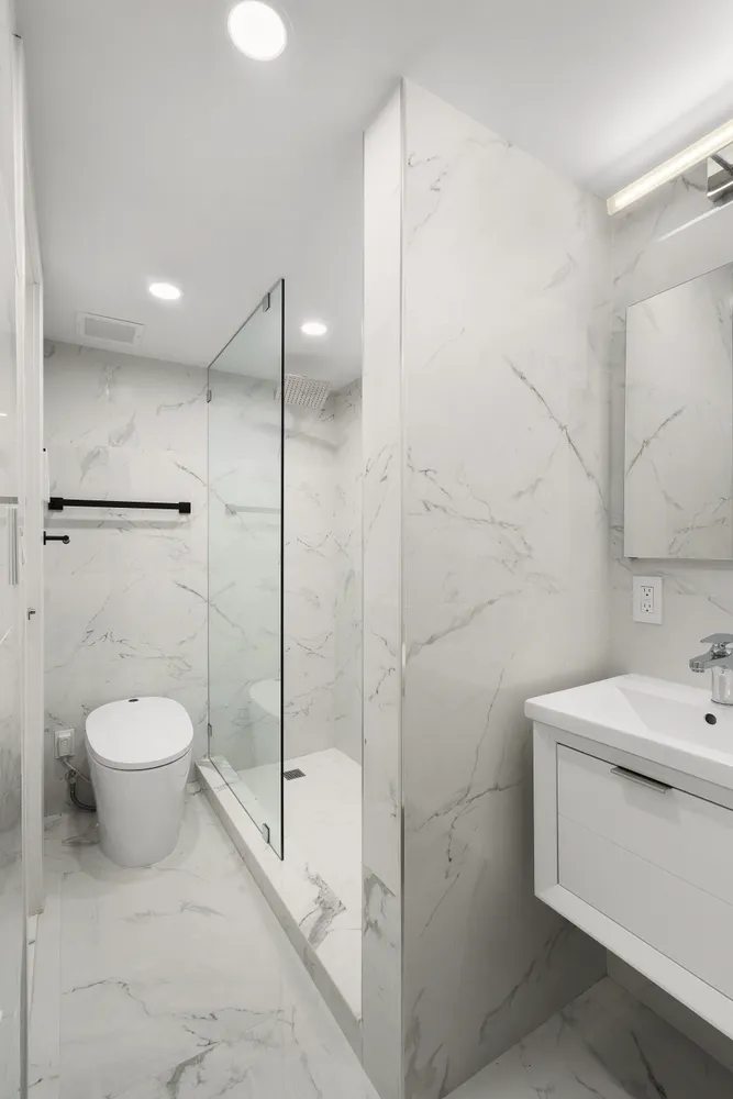 $18,000 | 16 East 77th Street, Unit G | Lenox Hill