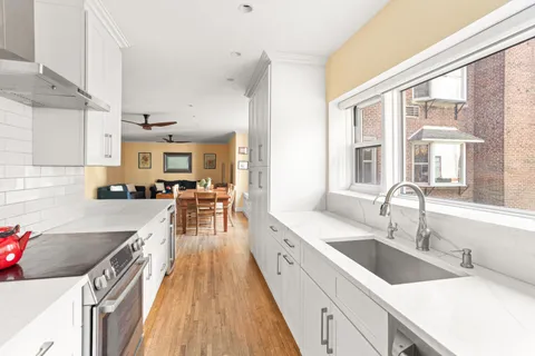 $1,750,000 | 161 East 90th Street, Unit 5C | Upper East Side