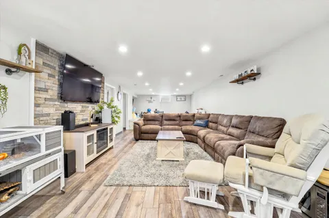 $349,999 | 732 West 3rd Avenue, Runnemede, NJ 08078