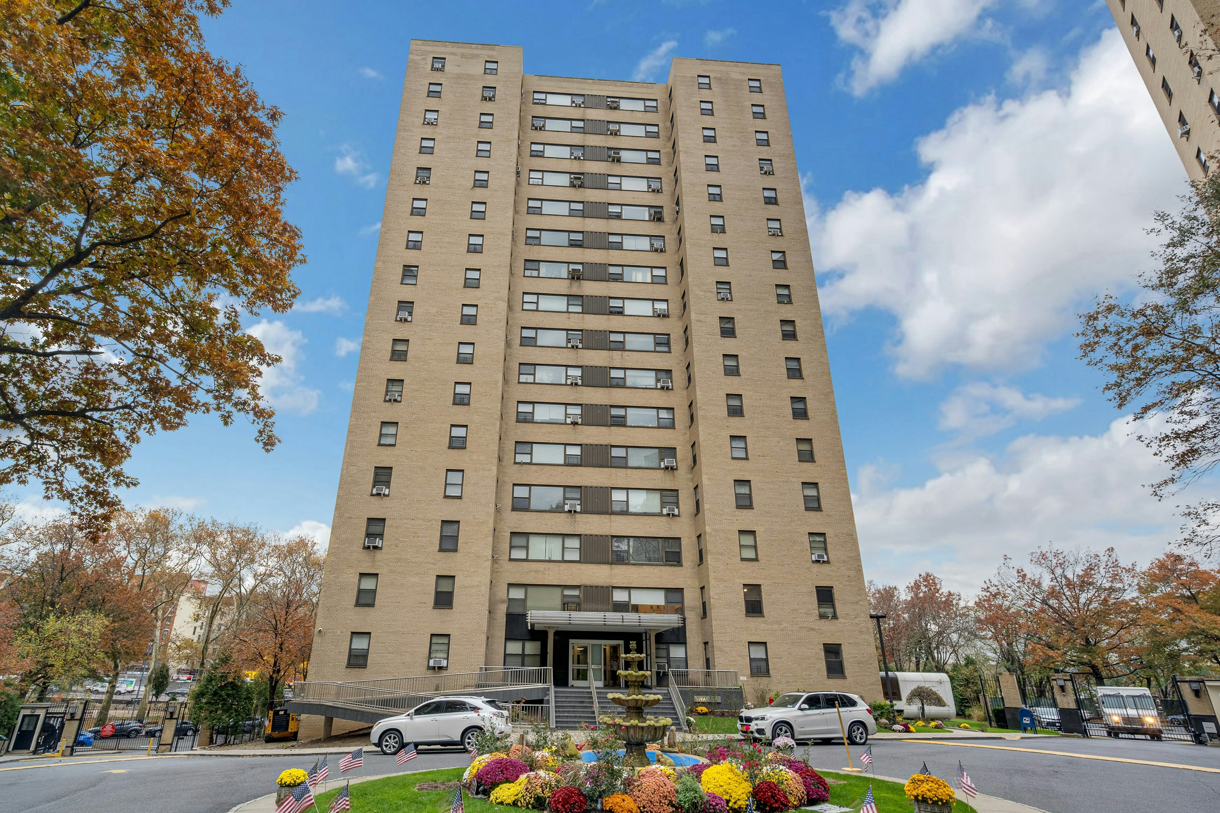 1 Fordham Hill Ovl, Unit 12C Bronx, NY 10468 - Photo 36 of 49