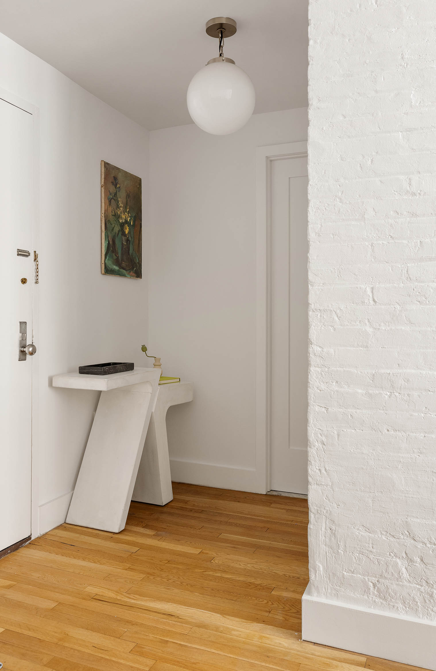 9 Barrow Street, Unit 3C Manhattan, NY 10014 - Photo 7 of 9