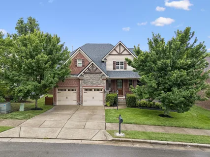 $729,900 | 3149 Brookview Forest Drive, Nashville, TN 37211