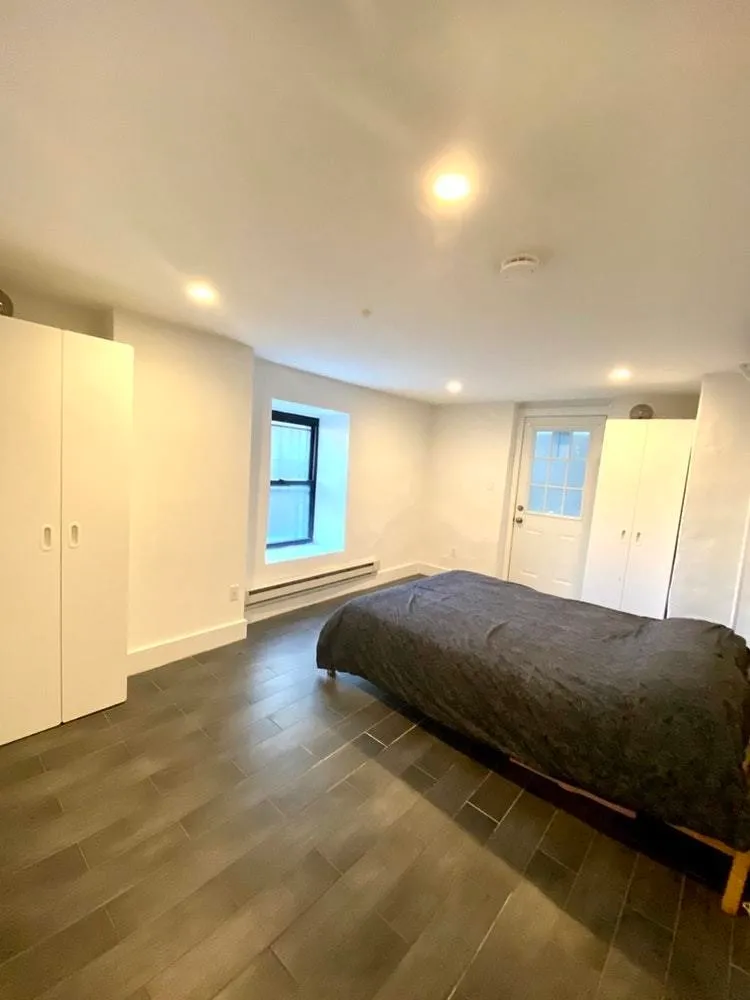 $5,995 | 150 West 84th Street, Unit 1B | Upper West Side