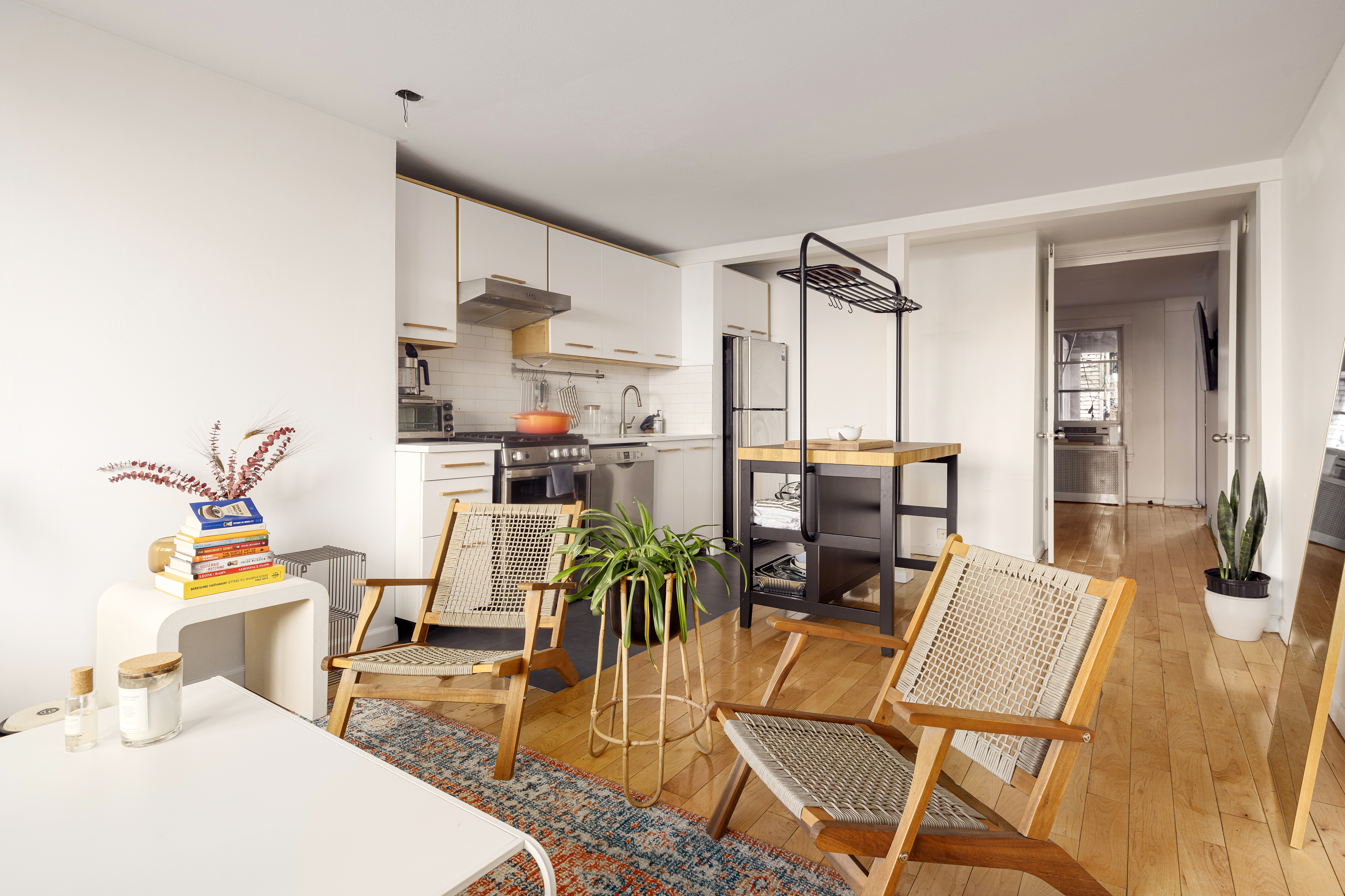 981 Lorimer Street, Unit 1 Brooklyn, NY 11222 - Photo 2 of 8