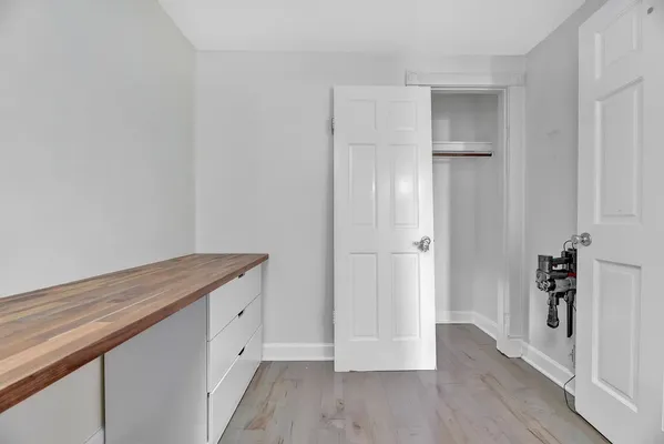 $3,000 | 639 20th Street Northeast, Washington, DC 20002