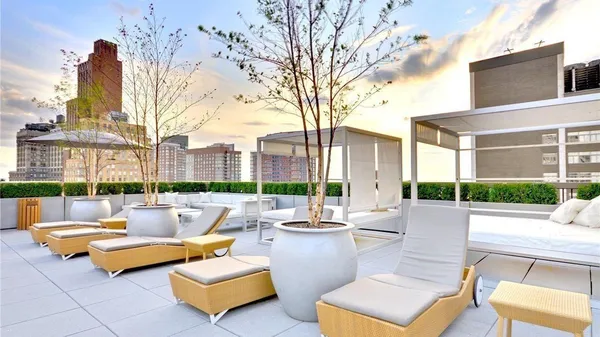 $3,600 | 88 Greenwich Street, Unit 2903 | Financial District