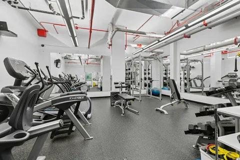 $1,000,000 | 150 East 85th Street, Unit 9A | Upper East Side