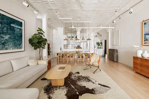 $2,995,000 | 75 Grand Street, Unit 3E | SoHo