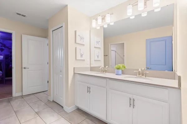 $673,500 | 9050 Stinger Drive, Davenport, FL 33896