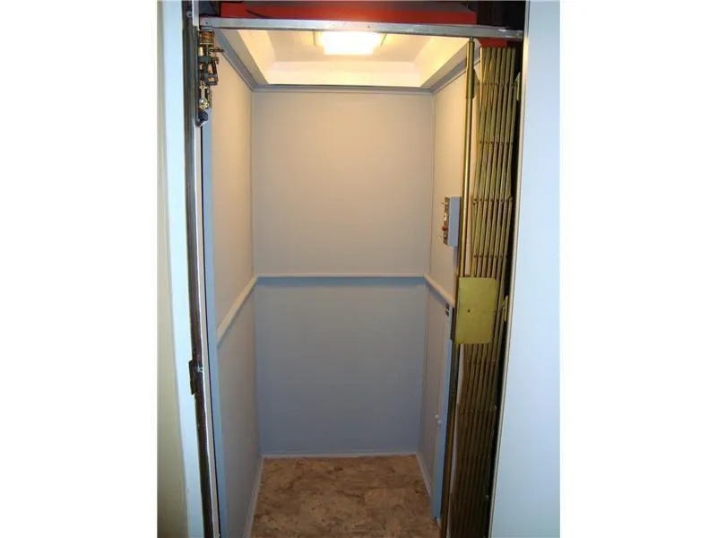 Contact Agent | 501 Camelot Drive, Pittsburgh, PA 15237