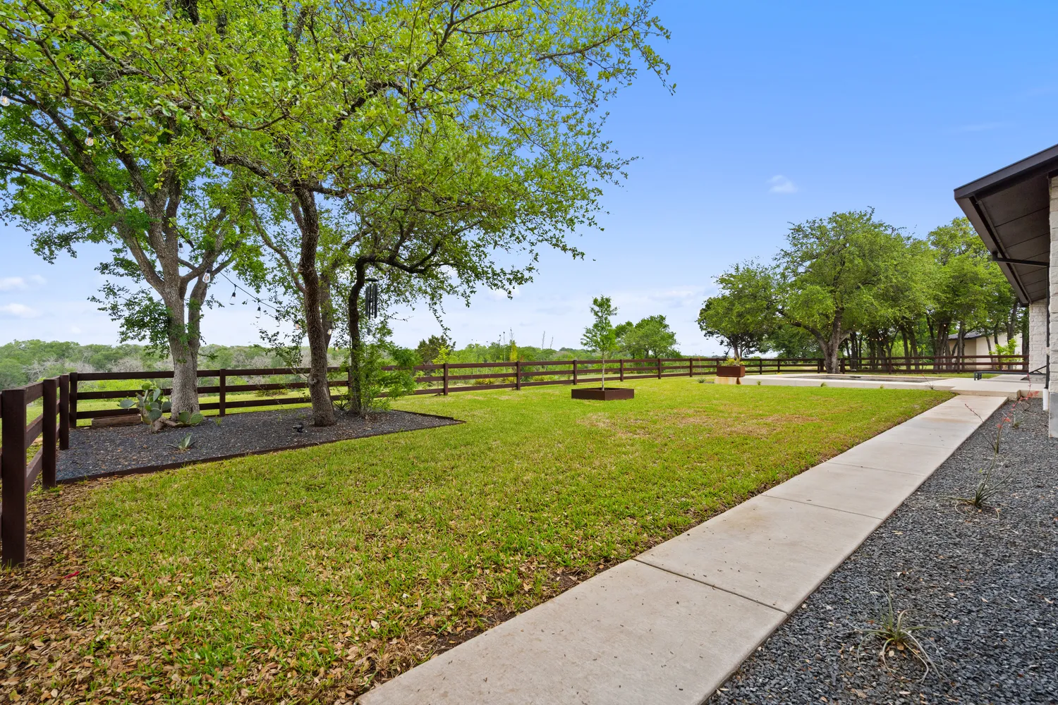 $1,875,000 | 3921 County Road 258, Liberty Hill, TX 78642