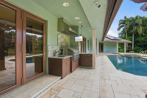 $2,500,000 | 4348 St Andrews Drive, Boynton Beach, FL 33436