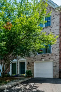 $899,000 | 10 West Glebe Road, Alexandria, VA 22305
