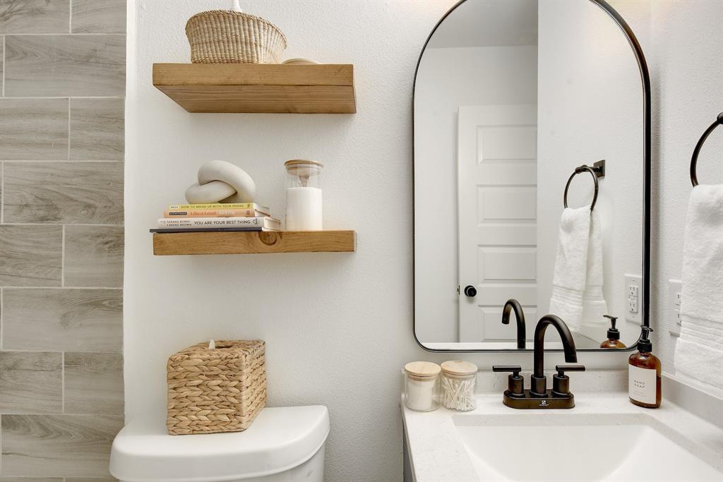 2901 Glen Rae Street Austin, TX 78702 - Photo 29 of 36 Gallery Image 29