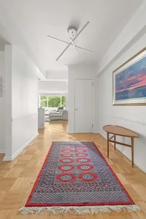 $2,750,000 | 860 5th Avenue, Unit 3H | Lenox Hill