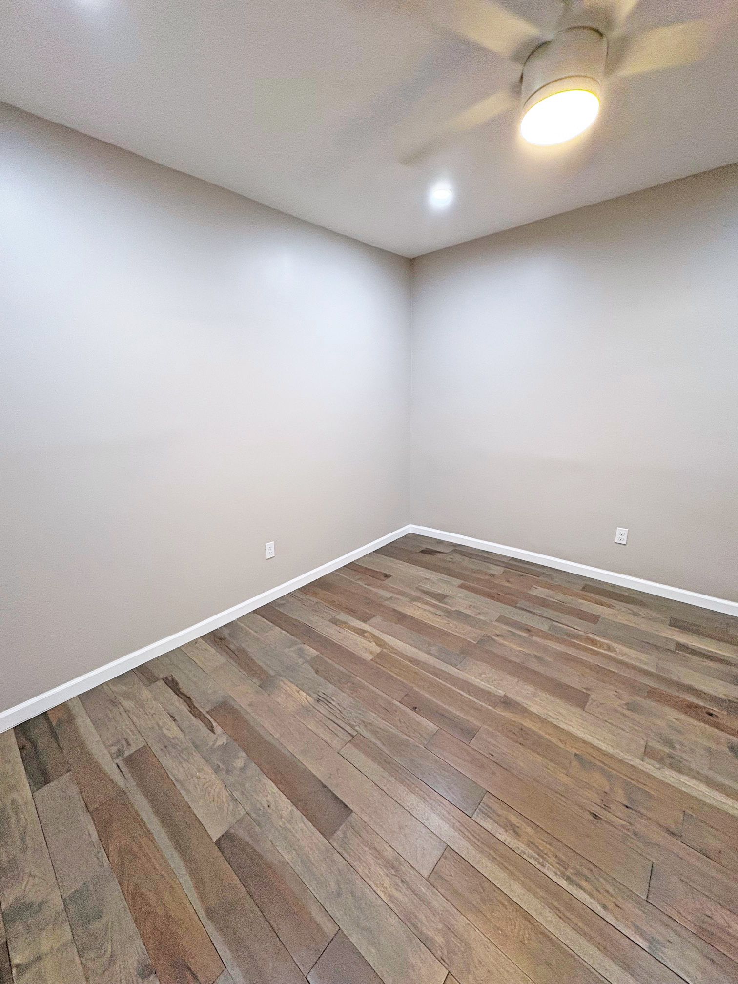 179 Covert Street, Unit 3 Brooklyn, NY 11207 - Photo 8 of 14 wooden floor in a room