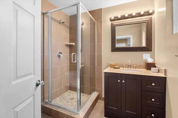 $1,999,000 | 14440 Valley Vista Boulevard, Sherman Oaks, CA 91423