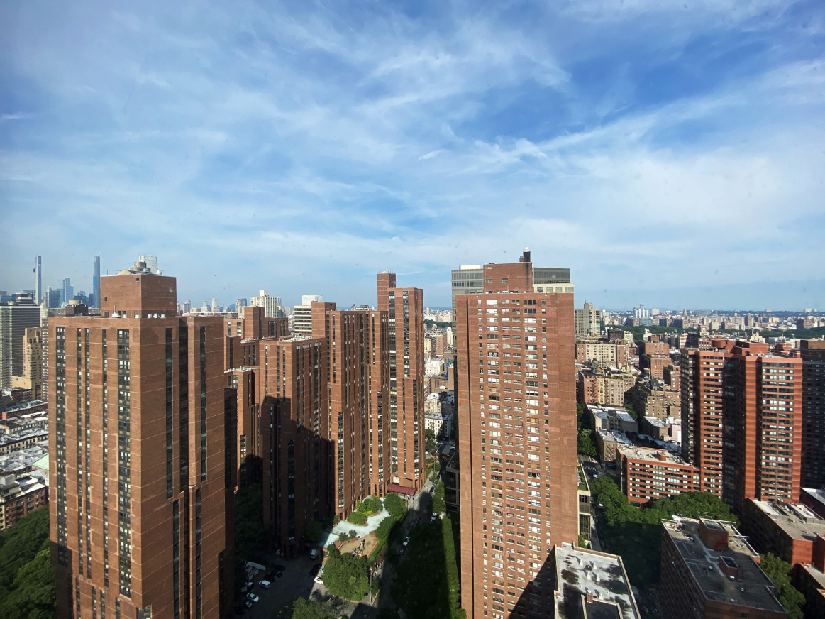 300 East 93rd Street, Unit 44B Manhattan, NY 10128 - Photo 9 of 12