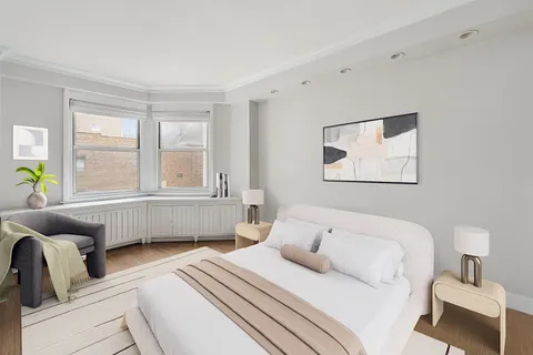 $2,700,000 | 69 5th Avenue, Unit 17J | Flatiron