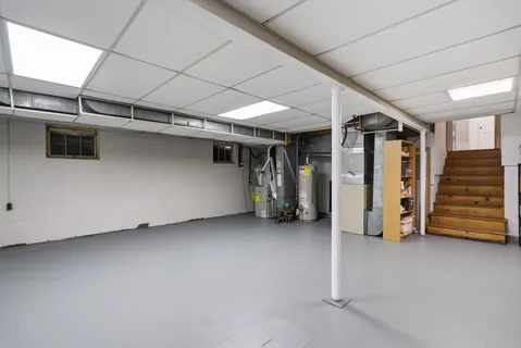 Contact Agent | 6613 Bradley Boulevard, Bethesda, MD 20817