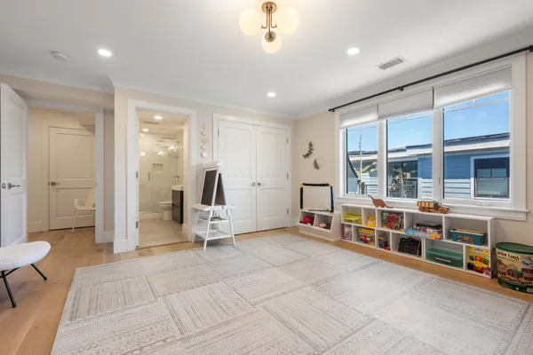 $3,499,000 | 78 Verndale Street, Unit PH, Brookline, MA 02446