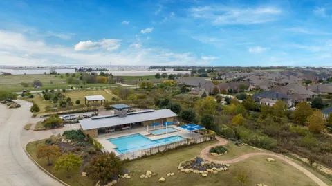 $890,000 | 1128 Lake Hills Trail, Roanoke, TX 76262