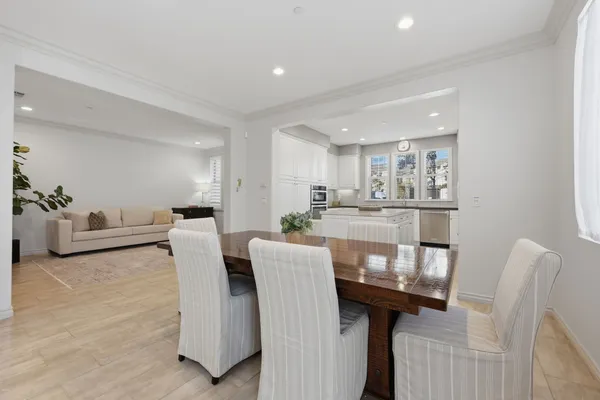 $1,379,000 | 21445 Hayley Lane, Huntington Beach, CA 92646