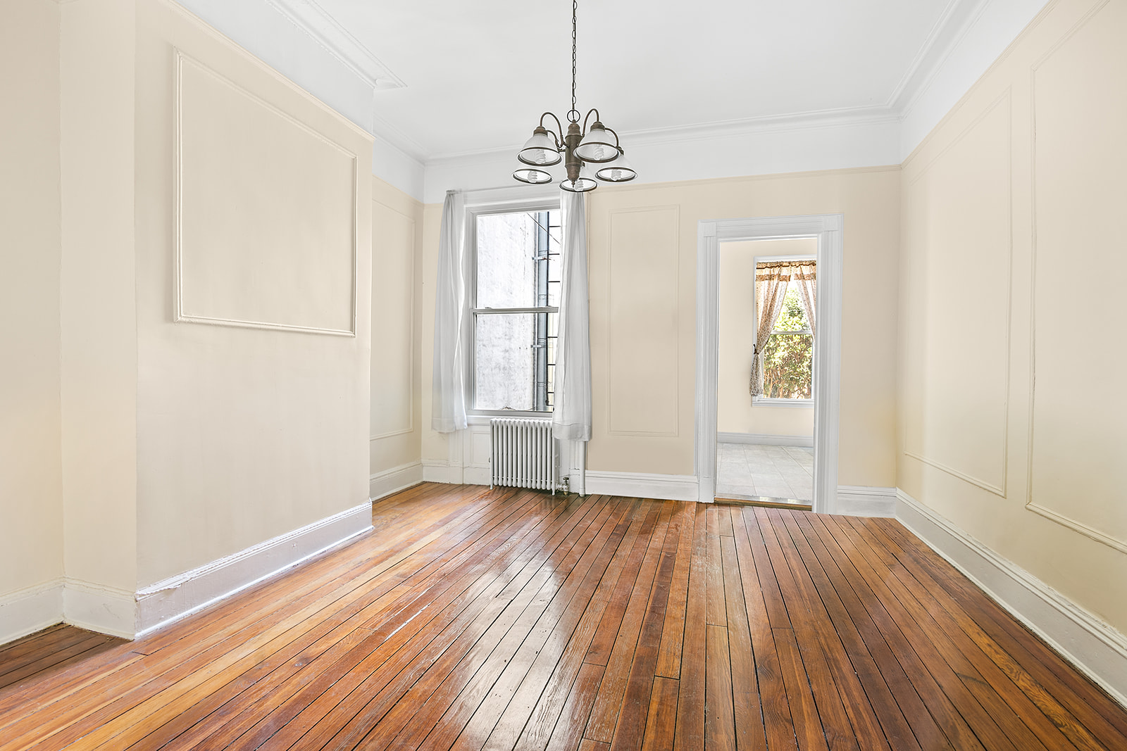 617 Morgan Avenue Brooklyn, NY 11222 - Photo 4 of 22