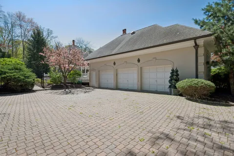 $2,450,000 | 110 Chelsea, Watchung, NJ 07069