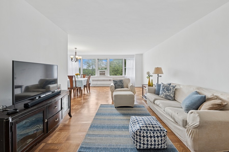 4525 Henry Hudson Parkway West, Unit 506 Bronx, NY 10471 - Photo 2 of 12