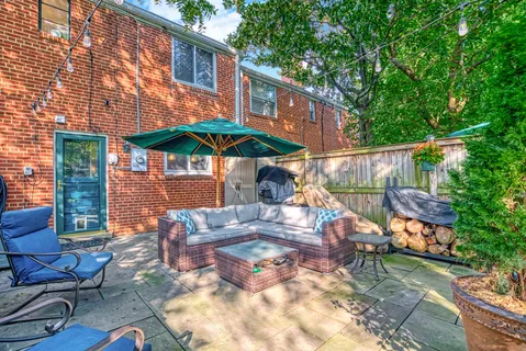 $637,000 | Woodbine Street, Alexandria, VA 22302