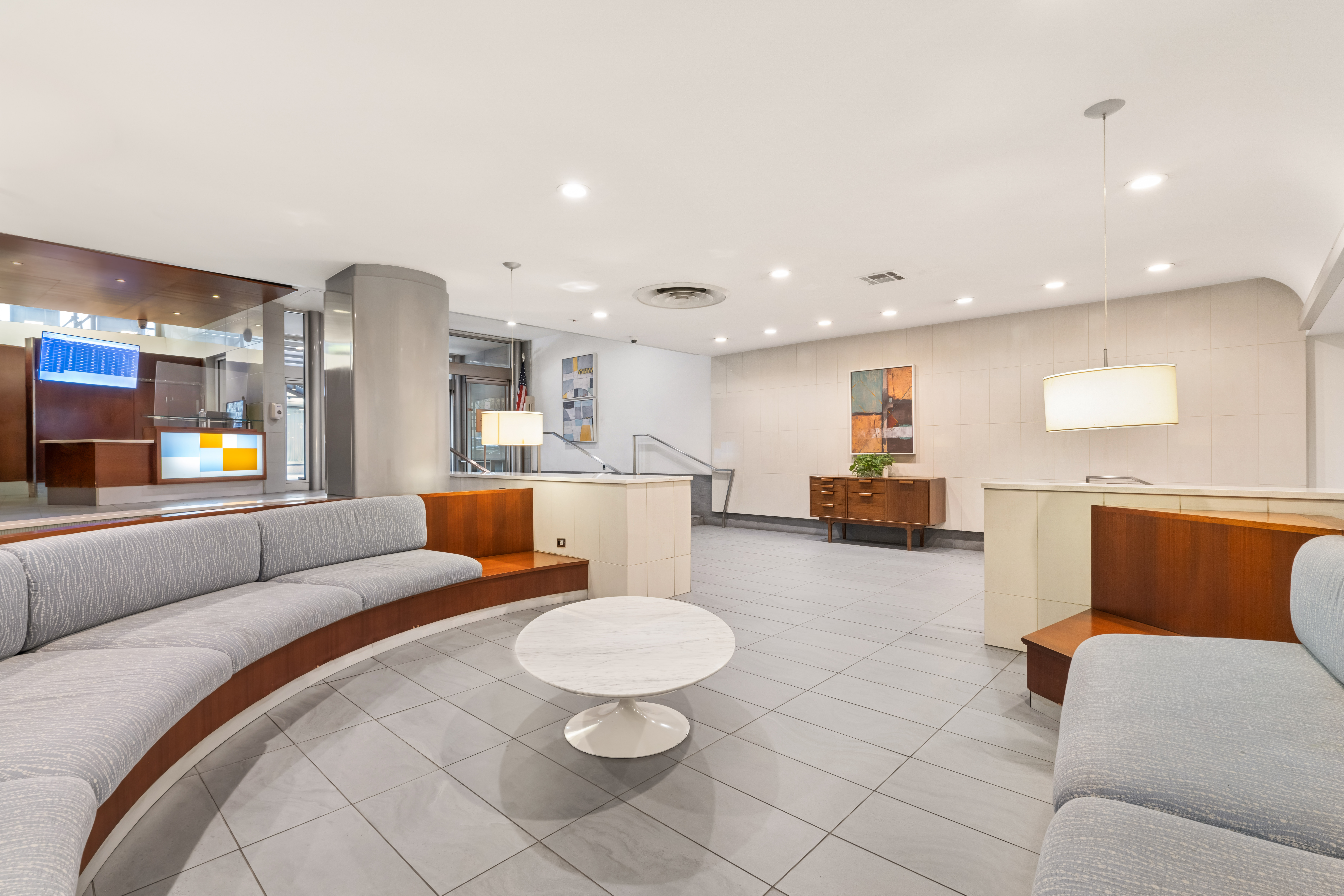 310 East 46th Street, Unit 4L Manhattan, NY 10017 - Photo 10 of 11 Gallery Image 10
