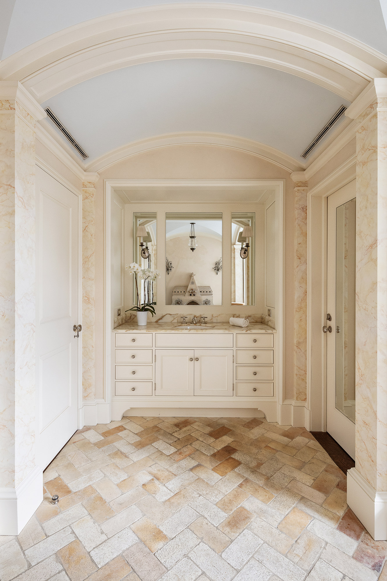 953 5th Avenue, Unit PH Manhattan, NY 10075 - Photo 15 of 27 a view of a bathroom with sink and mirror
