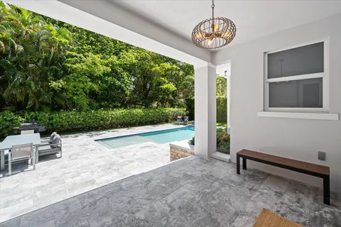 $4,200,000 | 5700 Southwest 86th Street, Miami, FL 33143